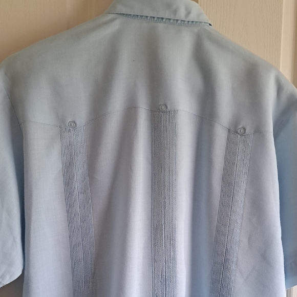 Men's Light Blue Dress Shirt - Picture 9 of 9